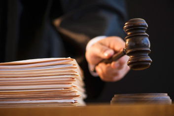 Hotărârea nr. 8 din 24.06.2025 privind excepțiile de neconstituționalitate a unui text din articolul 142 alin. (10) din Legea insolvabilității (creanța unui creditor față de debitorii solidari insolvabili) Image